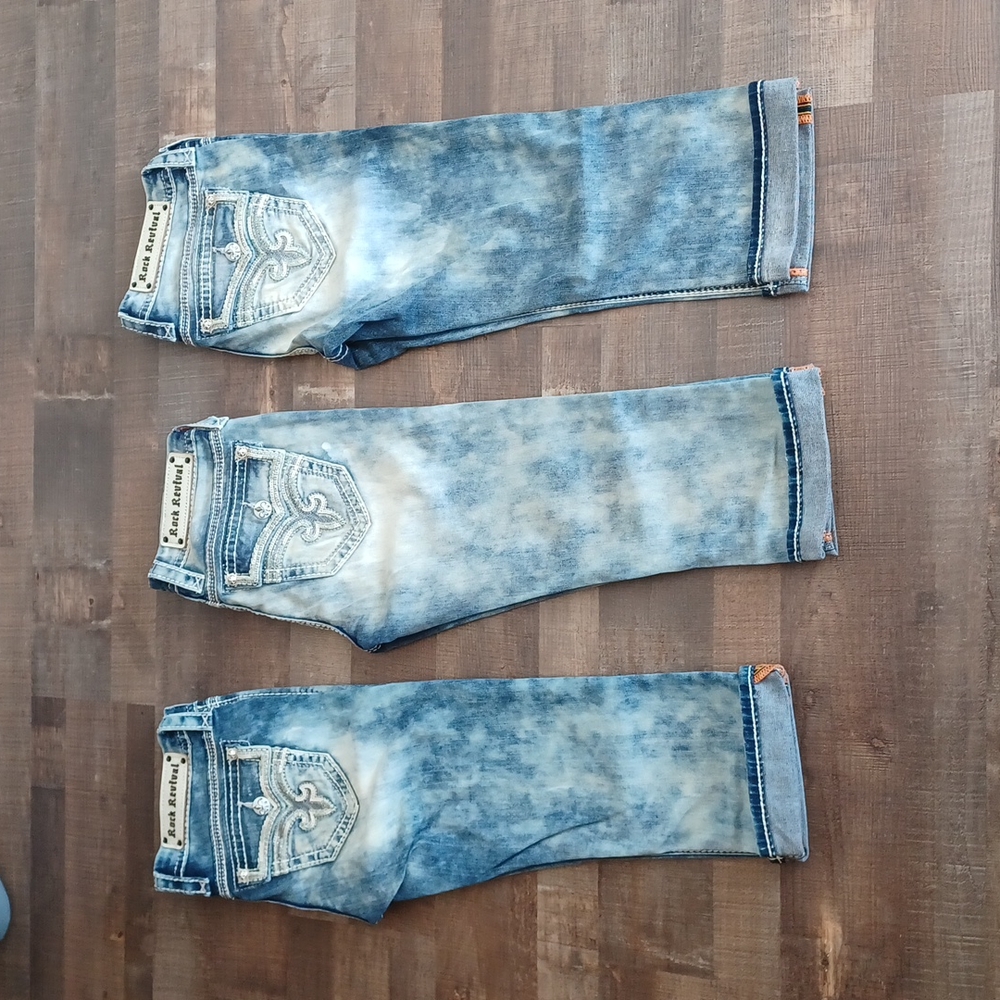 NWOT Rock Revival Xia Capris 27, 28, 29
